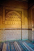 Marrakech - Medina meridionale, Tombe Saadiane, Qubba di Lalla Mas'uda - Veduta verso la Camera di Lalla Mas'uda dalla loggia di levante.
 